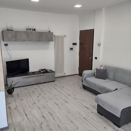 Appartement Casa Lucia à Rozzano Extérieur photo